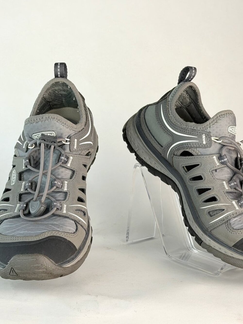 KEEN Venice H2 Women's Grey Closed Toe Hybrid Hiking Water Sandal Shoes Size 7